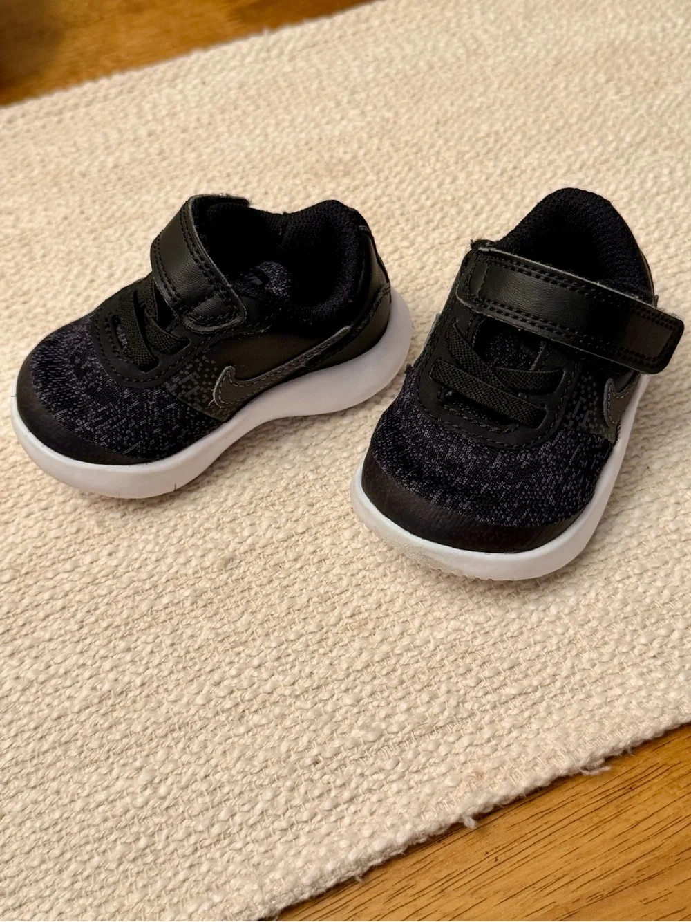 Nike Toddler Sneakers Size C3